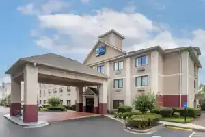 Отель «Best Western West», Аугуста