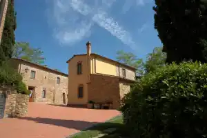 Agriturismo La Valle, Монтайоне