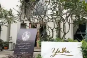 Hotel «Yayee», Чианг Май