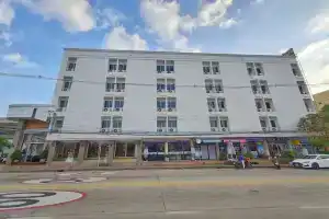 Chanthong Place, Паттайя