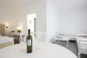 Parosland Hotel & Bungalows, Алики