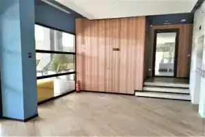 Ahoy Apartments, Кампельо