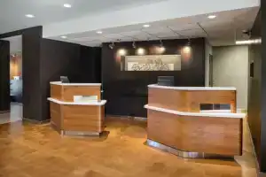 Отель «Courtyard by Marriott Phoenix Airport», Финикс