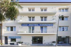 Hotel «Nuovo Tirreno», Лидо-ди-Камайоре