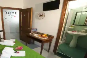 b&b Elena, Помпеи