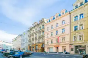 Revelton Studios Karlovy Vary, Карловы Вары