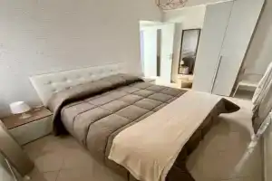 Dimora al Borgo, Салерно