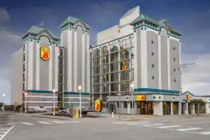 Отель «Super 8 by Wyndham Virginia Beach Oceanfront», Вирджиния Бич