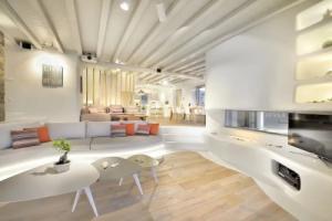 Coastal Retreat With Wellness, Элия