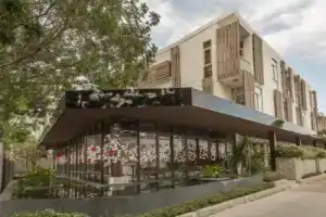 Glenwood City Resort, Хошимин