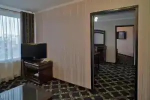 Hotel «Mir», Ровно