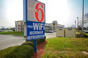 Motel «6-Columbus, OH - West», Колумбус