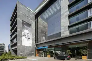 Отель «Ilunion Atrium», Мадрид