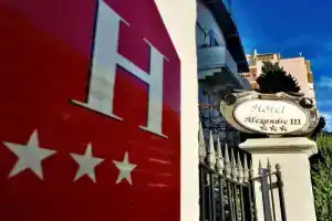 Hotel «Alexandre Iii», Канны