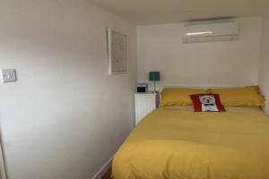 Lodge , air con , Free Parking , Mini bar, Брайтон