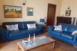 A casa di Sabina, appartamento a Castelbuono, Кастельбуоно