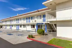 Motel «6-Phoenix, Az - North Bell Road», Финикс