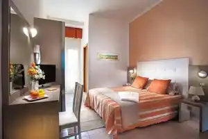 Hotel «Bella Zurigo», Чезенатико