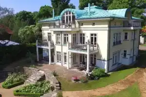 FeWo Havelpalais direkt am Wasser, Потсдам