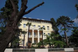 Hotel «Villa Eugenia», Ловран