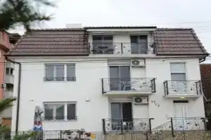 Apartmani De Lux 2 Jagodina, Ягодина