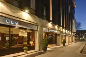 Unahotels Cusani Milano, Милан