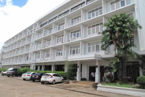 Dusit Hotel at Sakon Nakhon, Саконнакхон