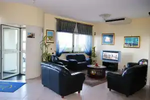 Villa Gaia Hotel, Чефалу