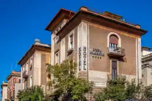 Hotel «Emona Aquaeductus», Рим
