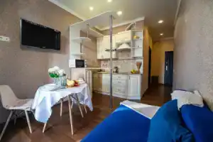 LetoApart (ЛетоАпарт) на улице Энгельса 95-256, Новороссийск