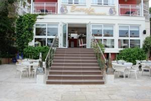 Отель «Playas del Rey», Санта Понса