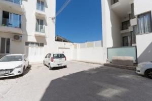 Charming 2-Bed in Swieqi, Пемброк