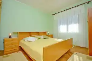 Apartments Zlata, Водице