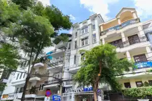 Oyo 334 Milan Hotel, Хошимин