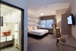 Metropol-Rooms, Дюссельдорф