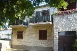 Apartment Neri, Супетар