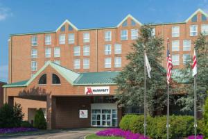 Отель «Newport Marriott», Ньюпорт