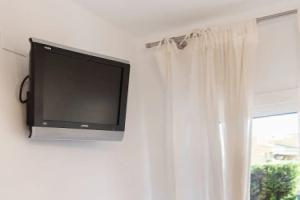 Lovely Holiday Home in Islantilla with Swimming Pool, Ислантилья