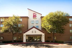 Отель «Red Roof Inn Plus+ Austin South», Остин