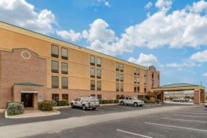 Отель «Quality Inn San Antonio Fiesta at Six Flags», Сан-Антонио