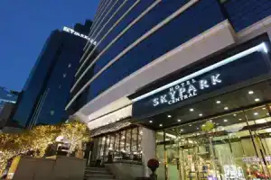 Hotel «Skypark Central Myeongdong», Сеул