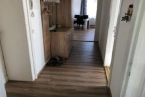 Klein Apartment mit 2 Ferienwohnungen, Наумбург