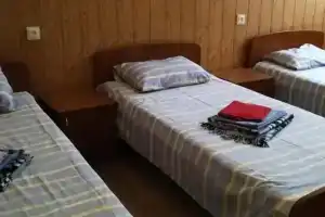 Hostel Mnogoborets F. Klub, Одесса