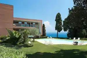 Isola Bella 4, Таормина
