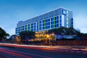 Mercure Jakarta Grogol, Джакарта