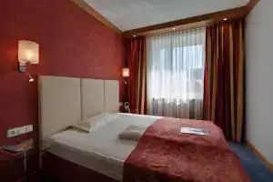 Hotel «Goldene Sonne», Ландсхут