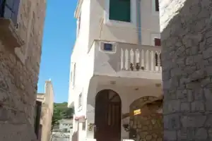 Apartment Mirjana, Водице