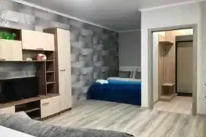 Апартаменты на улице Менделеева 2/2, Тюмень