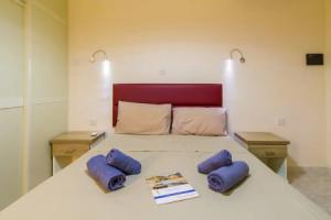 Merill Pool and Sea Charming Apart 5, Мелиха