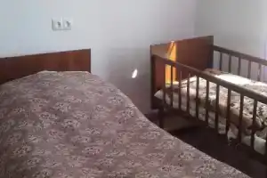 Alinas bed and breakfast, Татев